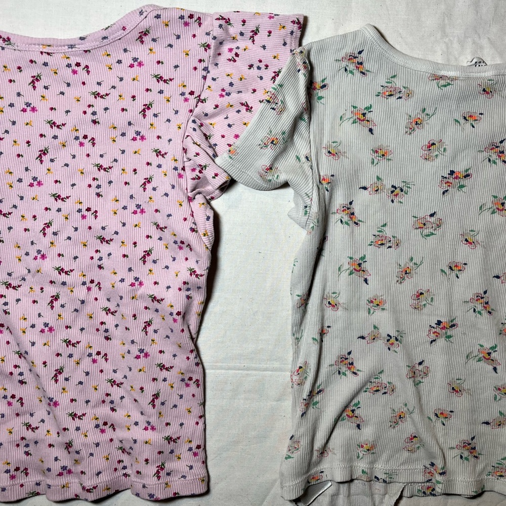 Pink Floral Ribbed Top Flutter Sleeve - Picture 3 of 6